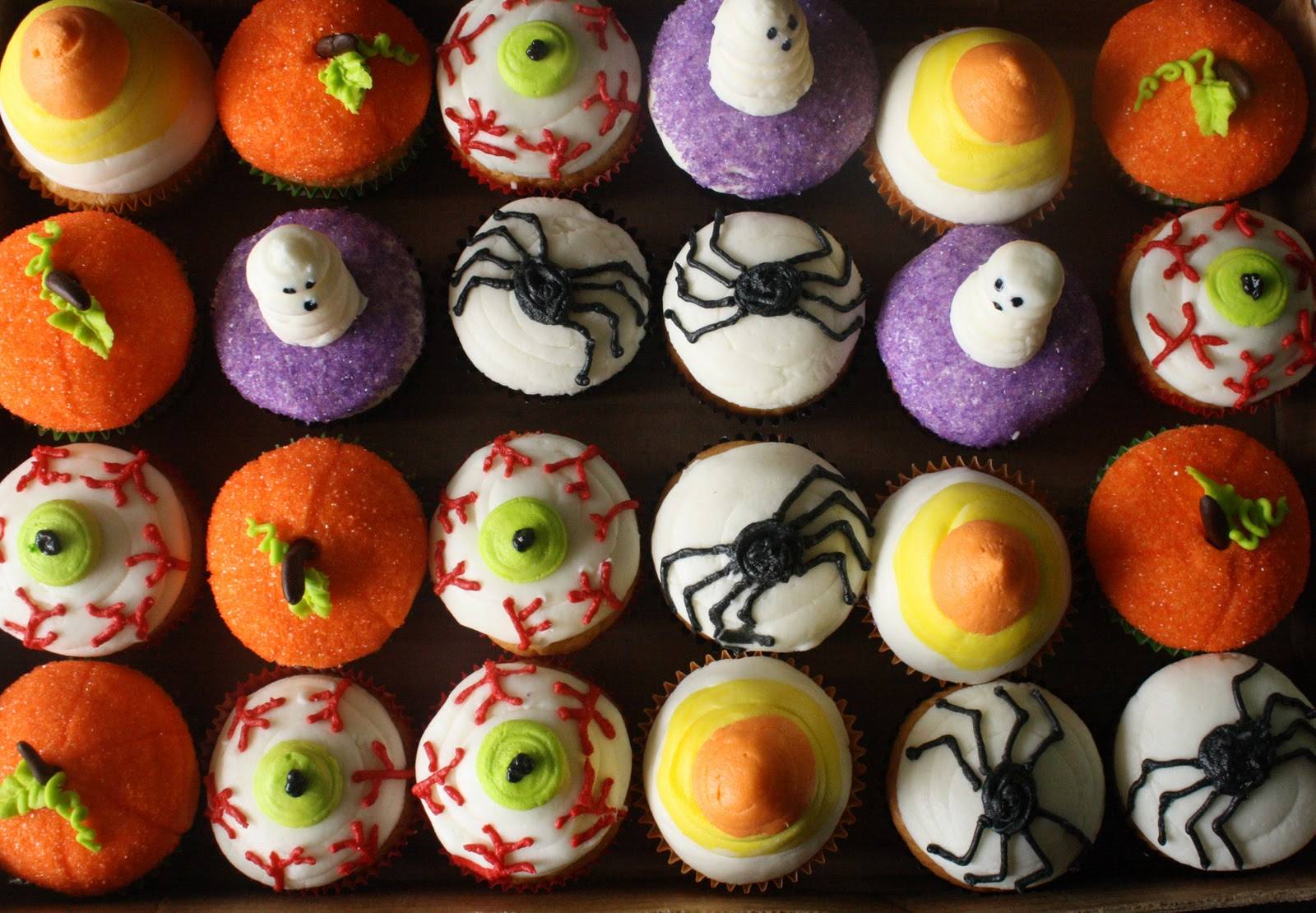 Halloween Colorful Small Cupcakes