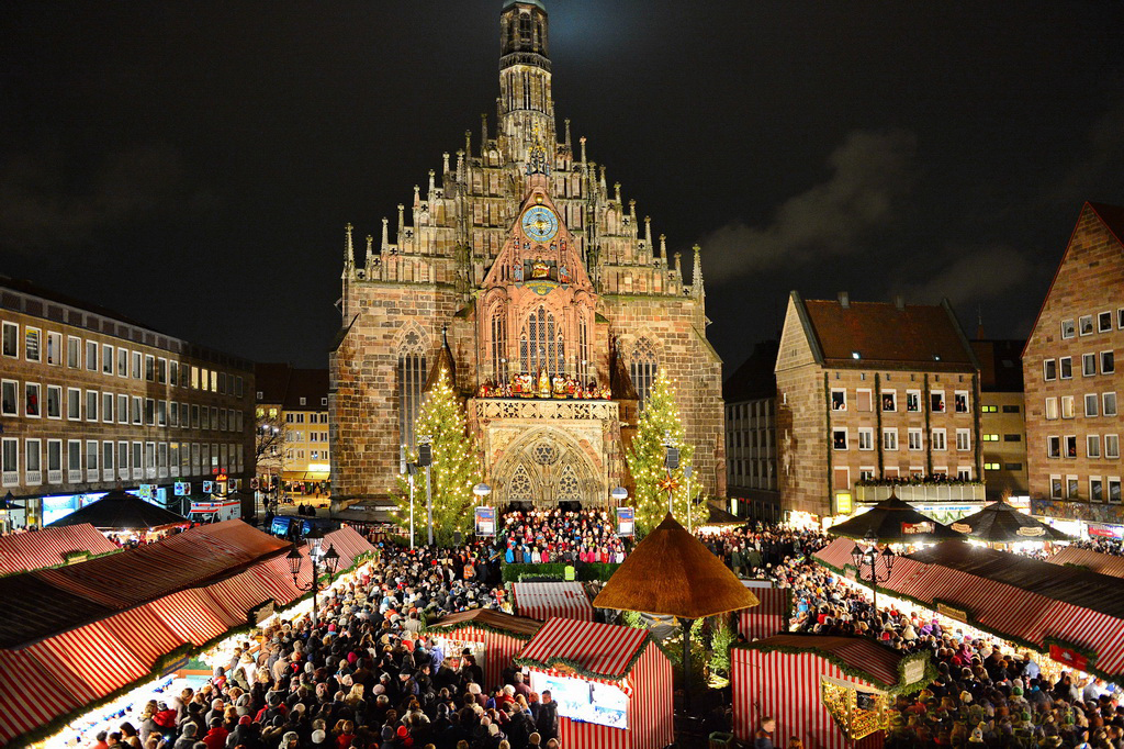 Christkindlesmarkt, Nuremberg, Germany by night