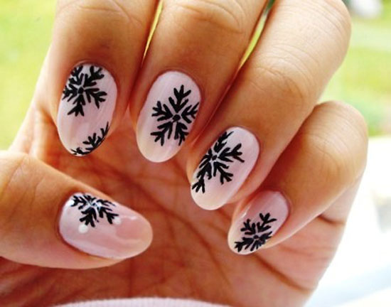 Easy Winter Snowflake Nail Art Ideas Designs