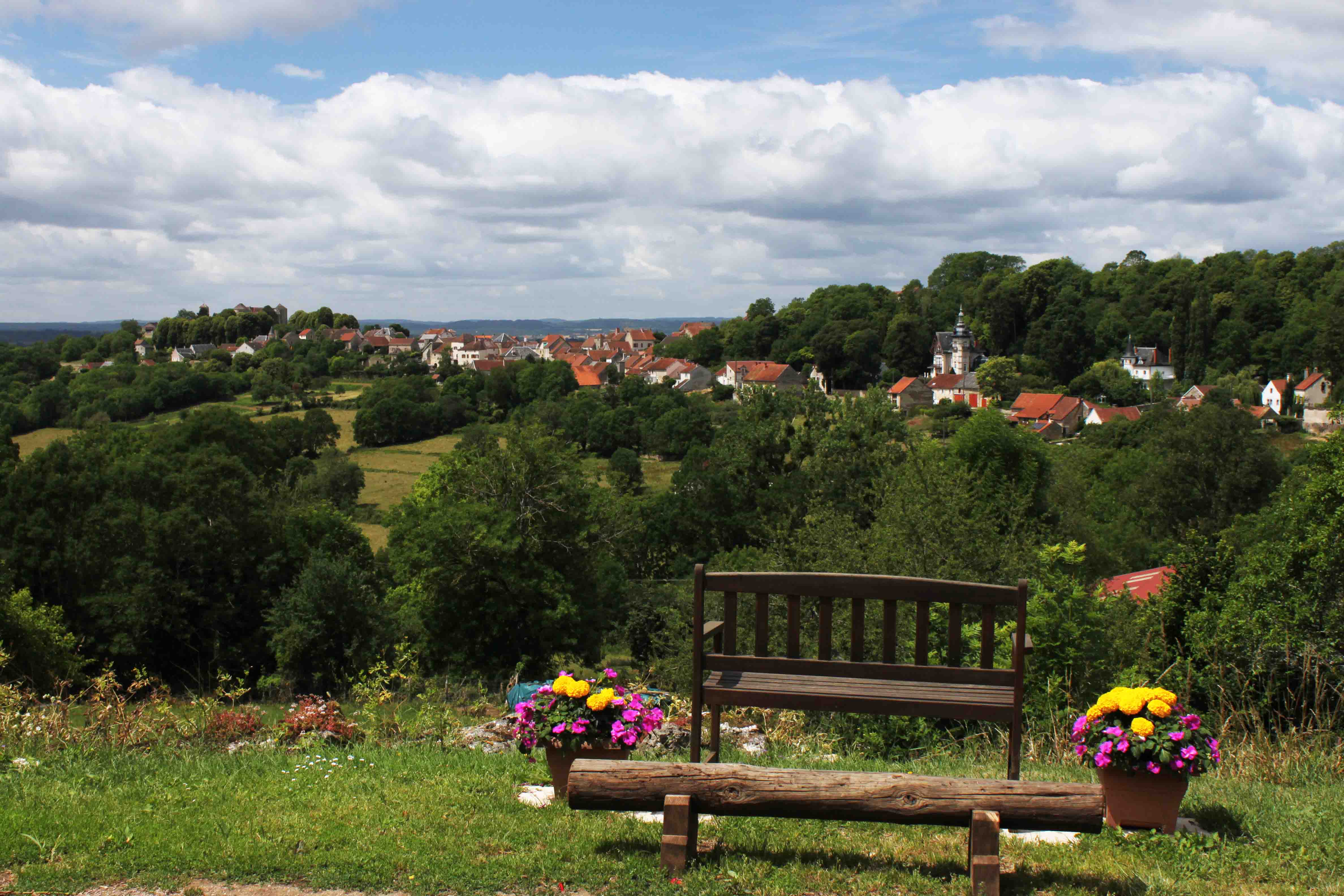 Mont St. Jean Burgundy 