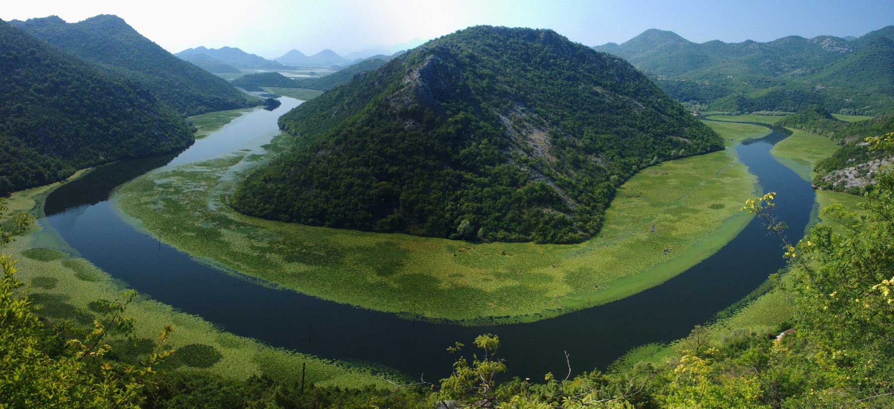 Montenegro-panoramic-landscape-of-river