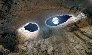 Oknata the eyes of God cave Prohodna, Karlukovo 2