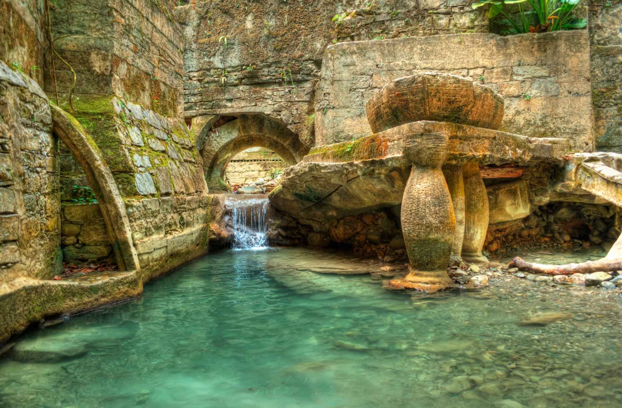 The-Most-Beautiful-Gardens-In-The-World-Las-Pozas-(Las-Pozas),-Mexico