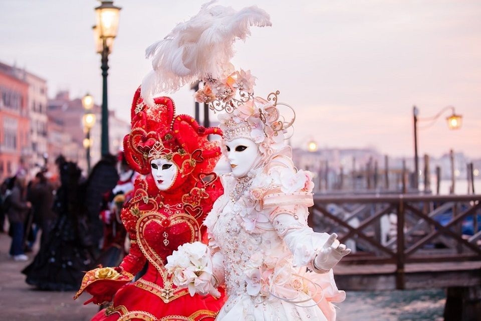 celebration-on-the-streets-of-venice-carnival