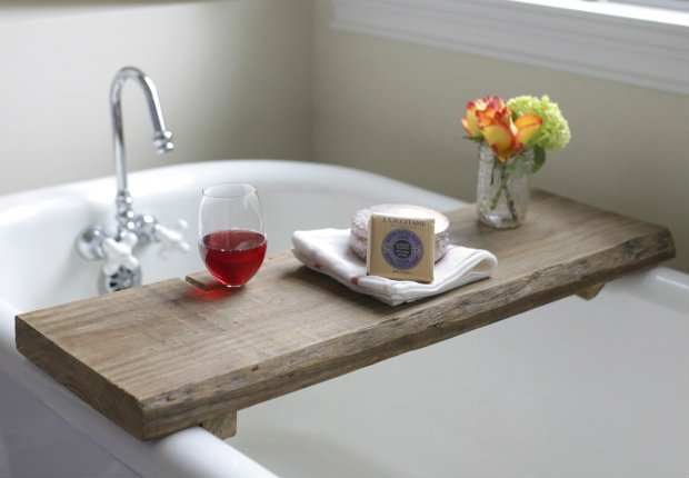 solid-wood-bath-tray flowers holder