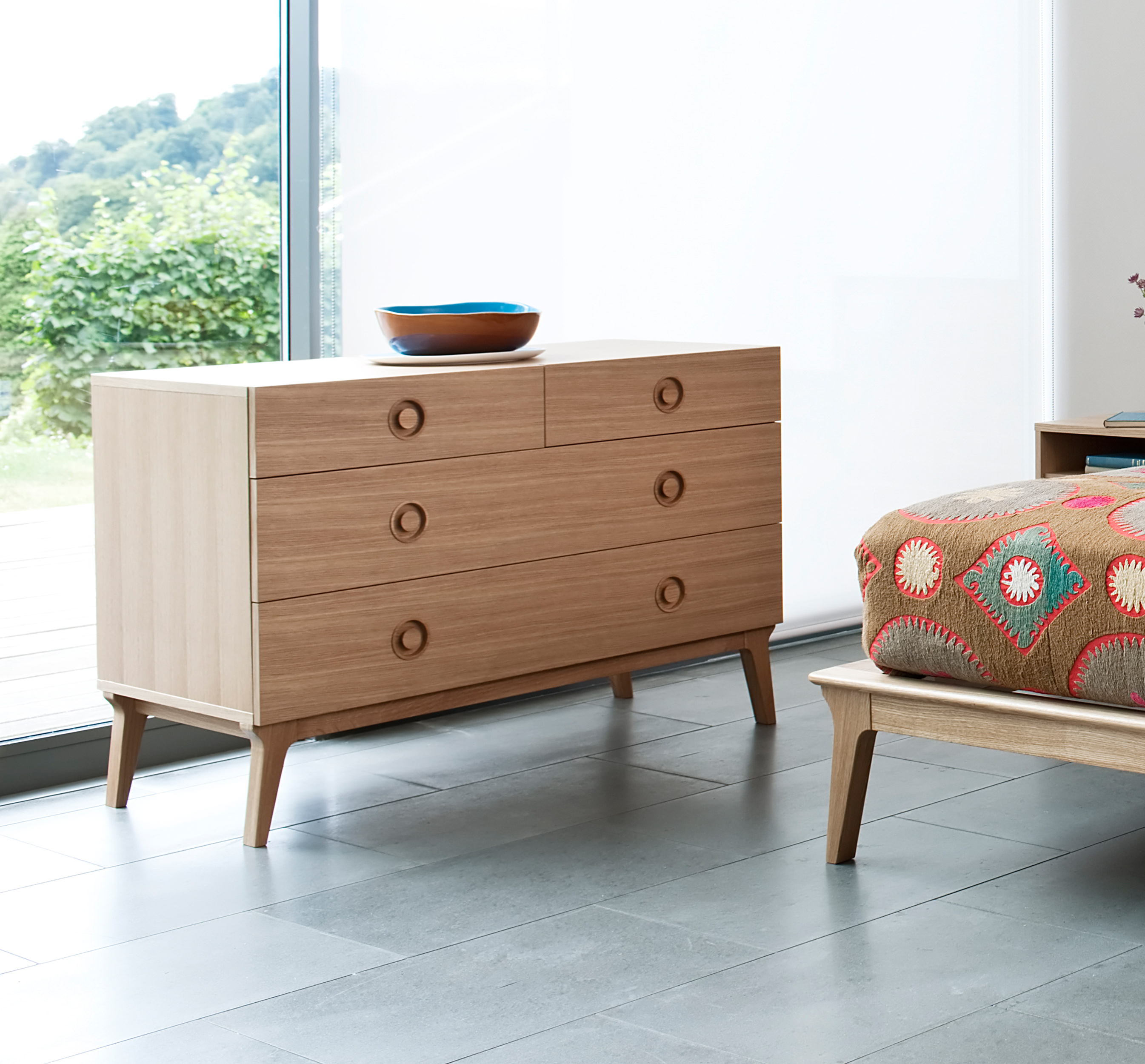 designer-dresser-oak-in-the-retro-style-chest-of-drawers