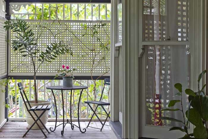 eclectic-and-stylish-design-of-the-veranda