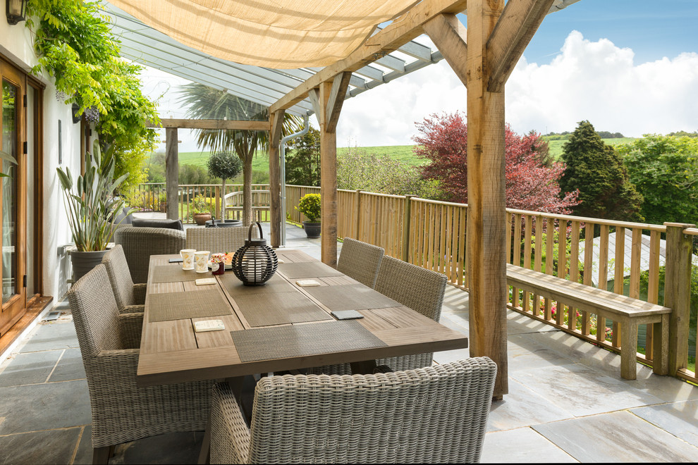 pergola-with-awnings-for-lush-atmosphere-design-of-porch