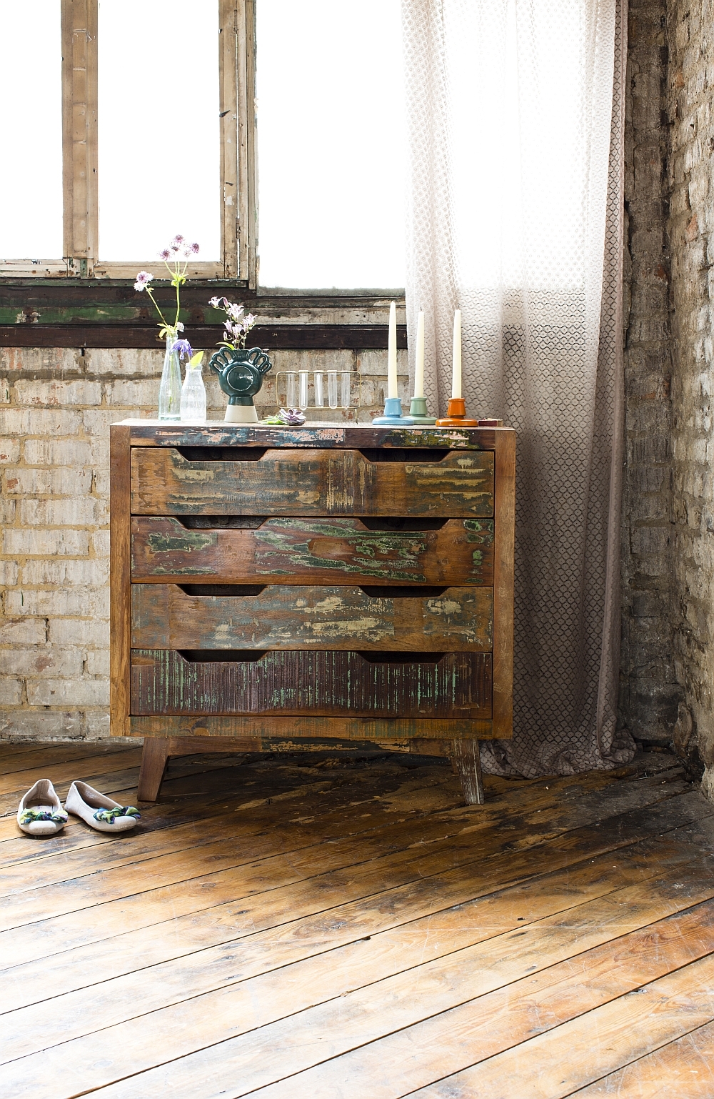 rustic-chest-of-drawers-from-old-oak-dresser