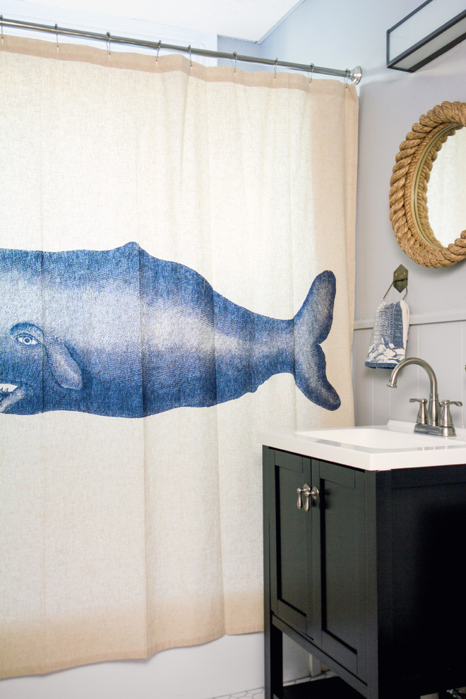 the-maritime-style-shower-curtain-bathroom-design