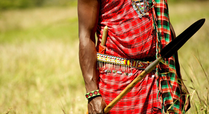 Kenya Africa Masai Traditional Clothes and Weapon naboisho__the_masai_mara