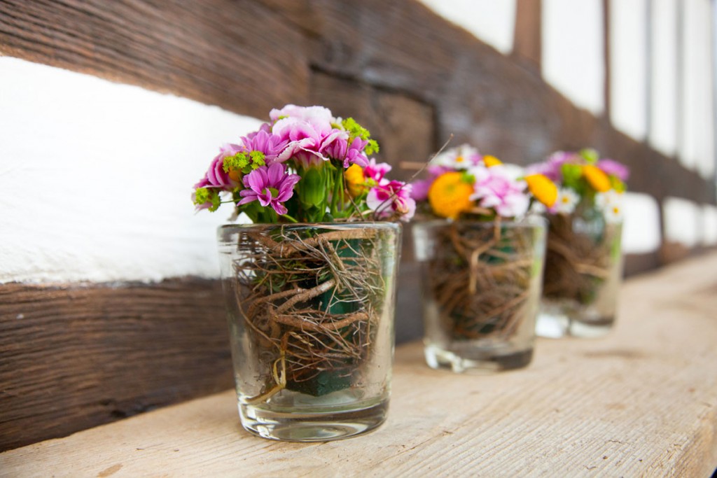 f landscaping in the courtyard flowers