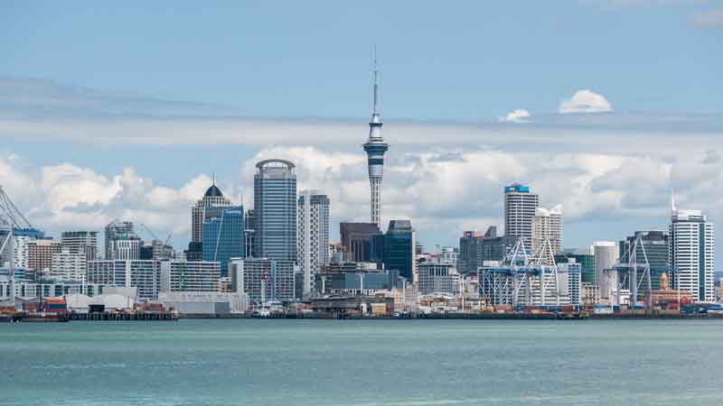 Auckland-city-New-Zaeland-Tower-Harbour-Buildings-Ocean-Landscape