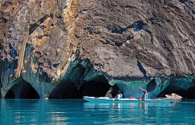 The-Marble-Caves-In-Chile-Kayak-Natural-Passages-Rock
