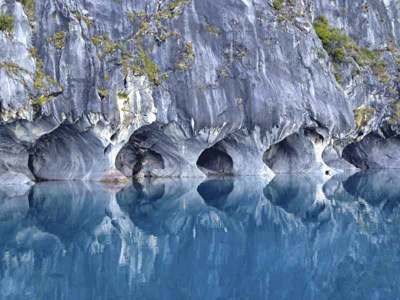 The-Marble-Caves-In-Chile-Nature-Phenomenon