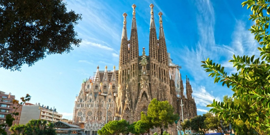 after-133-years-of-construction-the-sagrada-familia-is-finally-almost-done