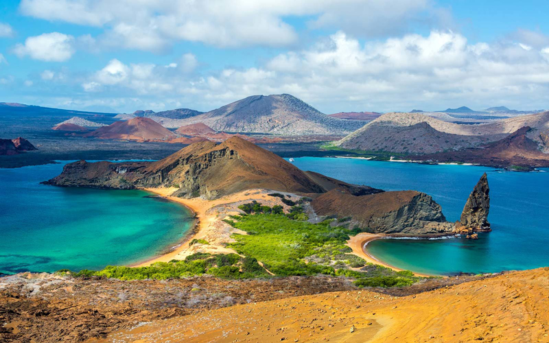 Beautiful-Landscape-of-Galapagos-Islands-rocks-water-ocean