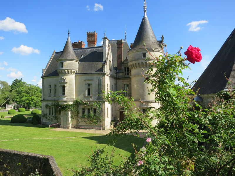 Chateau-de-la-Bourdaisière,-France-jardinis-de-la-bourdaisiere