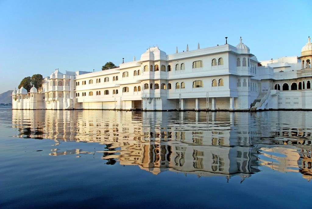 taj-lake-palace-luxury-hotel-rajasthan The Palace on the Lake, India