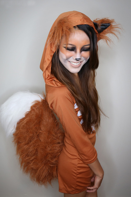 Fox-Woman-Halloween-Costume-and-Makeup-Halloween-costume-ideas--Costume-ideas-Baby-Halloween-costumes-Halloween-ideas