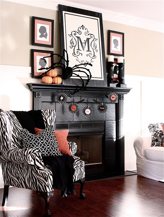 Halloween home decor ideas spider on the wall fireplace pumpkin Halloween decoration ideas