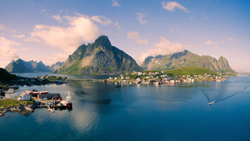 Happiest-countries-Norway-happiest-country-in-the-world-happiest-place-on-earth-happiest-index