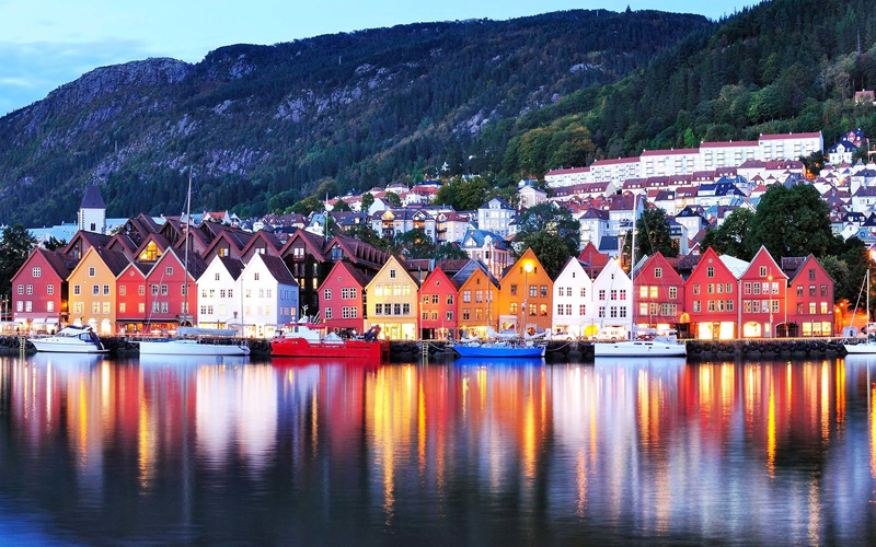 Norway-happiest-country-in-the-world-happiest-place-on-earth-happiness-index