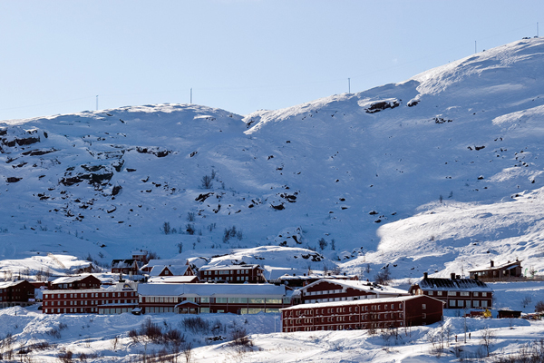 Riksgransen-view-Sweden-ski-resort-ski-holidays-skiing-resorts-ski-vacations-last-minute-ski-deals-ski-package-deals-all-inclusive-ski-holidays-best-family-ski-resorts