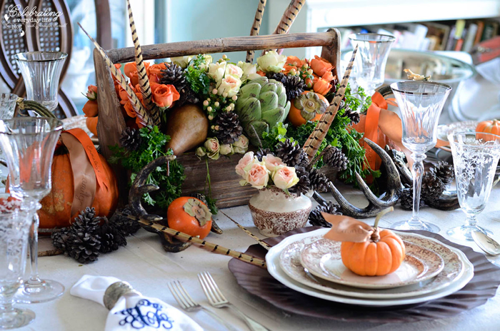 Thanksgiving-Table-Centerpiece-Settings-Thanksgiving-Table-Decorations-Thanksgiving-Table-ideas