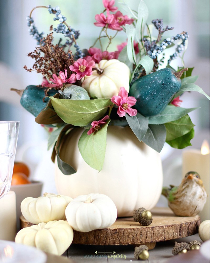 Thanksgiving-Table-Pumpkin-as-a-vase-thanksgiving-centerpiece-thanksgiving-table-settings--inexpensive-thanksgiving-table-decorations-thanksgiving-table-decor-ideas-thanksgiving-centerpiece-ideas