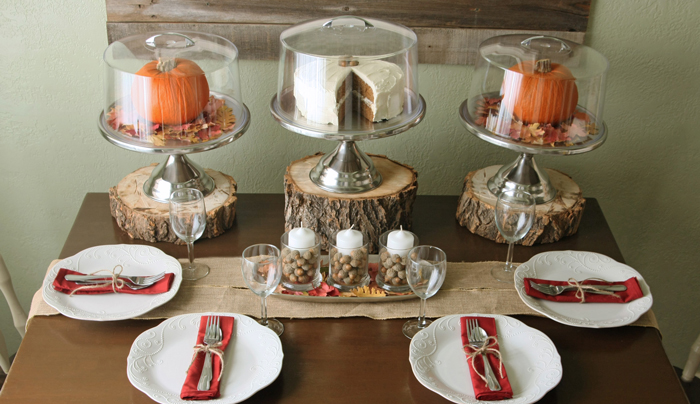 Thanksgiving-Wooden-Table-Decoration-Vintage-Table-Settings-Wood-table-Centerpiece-Inexpensive-Thanksgiving-Ideas