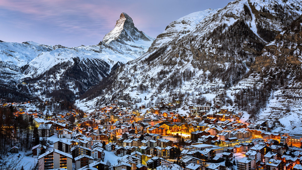 Zermatt,-Switzerland-Ski-Resort-by-night-ski-holidays-skiing-resorts-ski-vacations-last-minute-ski-deals-ski-package-deals-all-inclusive-ski-holidays-best-family-ski-resorts