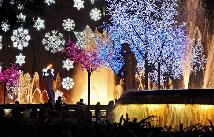 Barcelona-Christmas-Market-Celebration-best-christmas-markets-christmas-market-holidays-best-christmas-markets-in-europe