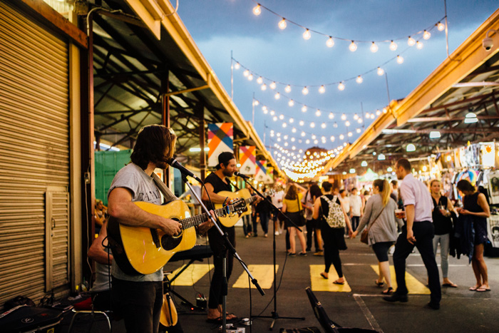 Melbourne,-Australia-Main-Street-Musicians-Best-places-for-solo-travellers-solo-travel-companies-places-to-travel-alone-solo-female-travel-solo-travel-destinations