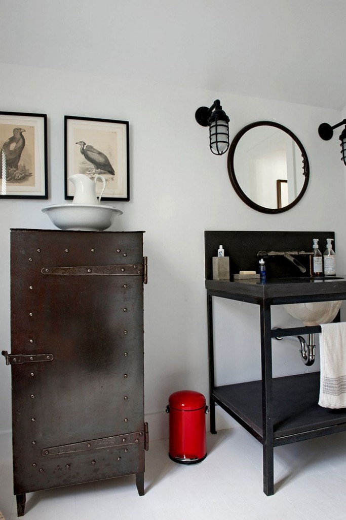 Metallic-Interior-Accents-in-Rustic-Industrial-Bathroom