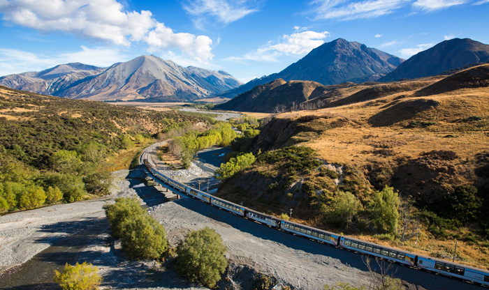 Newzealand-Tranzalpine-Train-train-travel-rail-travel-great-train-journeys-train-vacations-packages-best-train-trips-scenic-railroad-trips