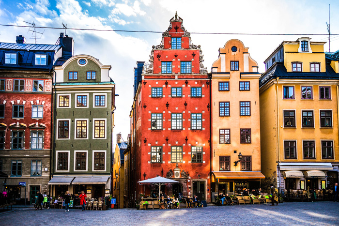 Stockholm-Sweden-Old-town-Colorful-Buildings-solo-travel-companies-places-to-travel-alone-solo-female-travel-solo-travel-destinations