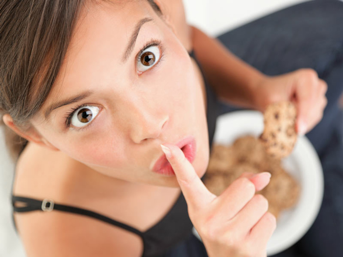 Woman-Snacking-Nighttime-Shh-Snacks-healthy-snacks-snack-ideas-easy-snacks-snack-foods-evening-snacks