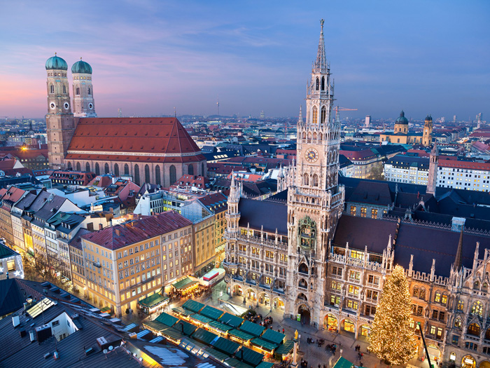 munich-marienplatz-Christmas-Market-solo-travel-single-travel-travelling-alone-solo-vacations-solo-travel-companies-places-to-travel-alone