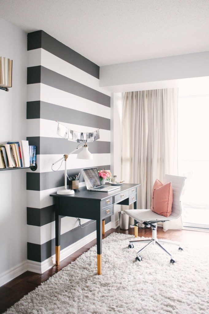 Black-and-White-Office-Wall-Feminine-Home-Office-White-Office-Rug-Black-Desk-home-office-feminine-home-office-home-office-ideas-home-office-desk-home-office-design