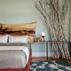 Modern-Wooden-Interesting-Headboard-Natural-Look-Bedroom