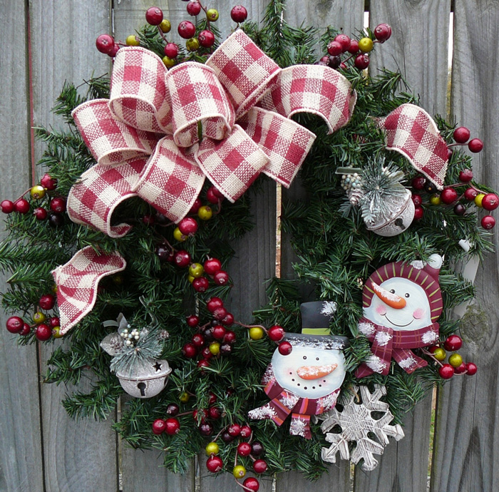 Snow-Men-Door-Easy-Bow-Wreath-christmas-diy-christmas-home-décor-christmas-decoration-ideas--christmas-mantel-decorations