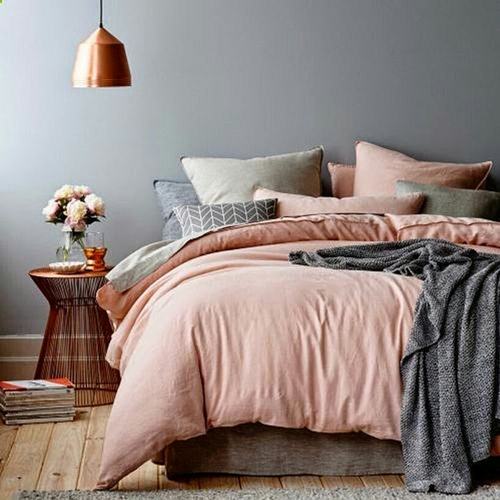 bedroom-paint-colors-gray-and-pink