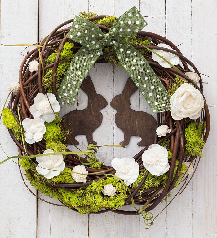 Amazing-Easter-DIY-Wreath-Door-Decoration