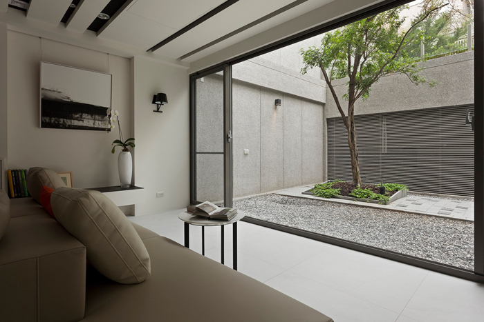 Basics-in-Asian-Interior-Design-Bog-Window