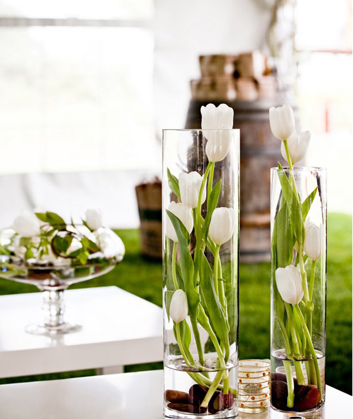 Easter-Home-Decor-Tulips-in-Vase