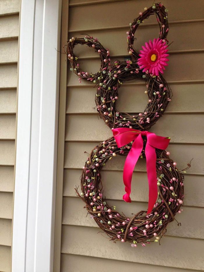 Easter-Wreath-Bunny-Decoration