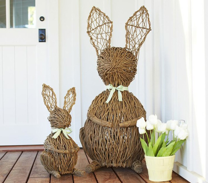 Handmade-Bunnies-Easter-Outdoor-Decoration-Ideas