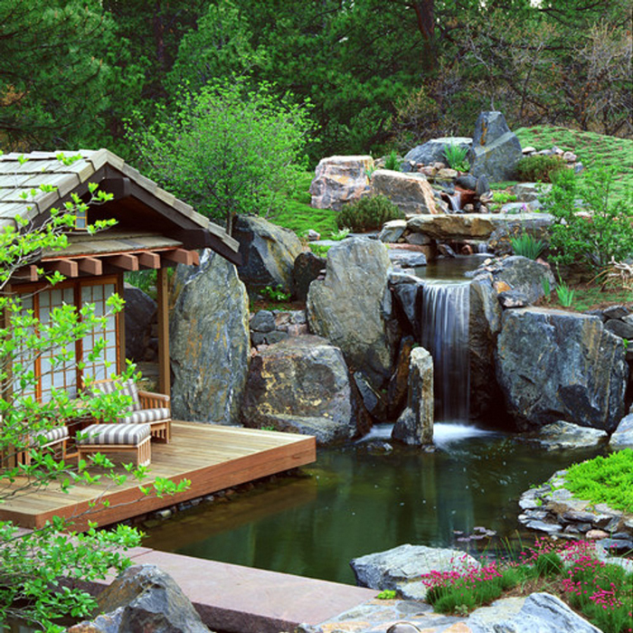 Natural-Garden-Waterfall-Amazing-Backyard