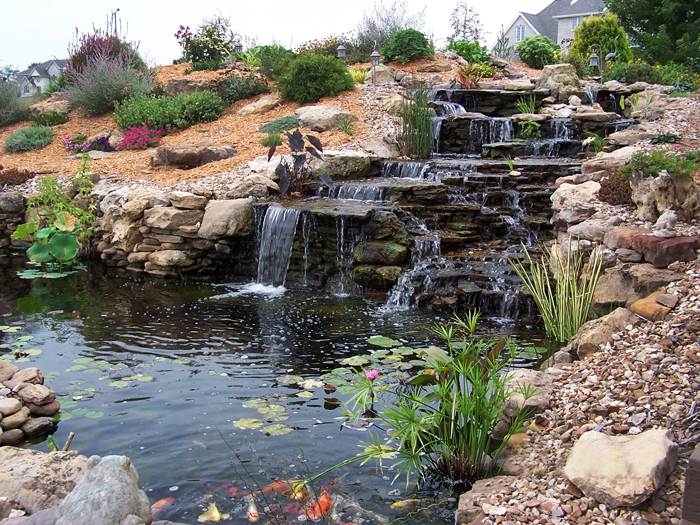 big-backyard-ponds-and-waterfalls